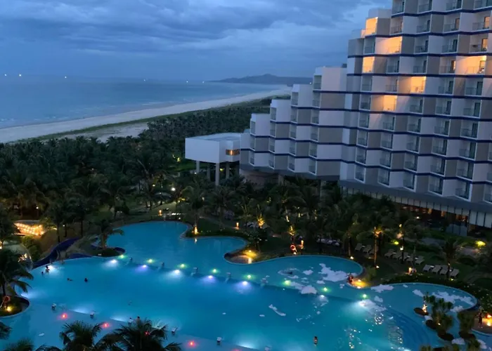 The Area Beach In Cam Ranh Resort