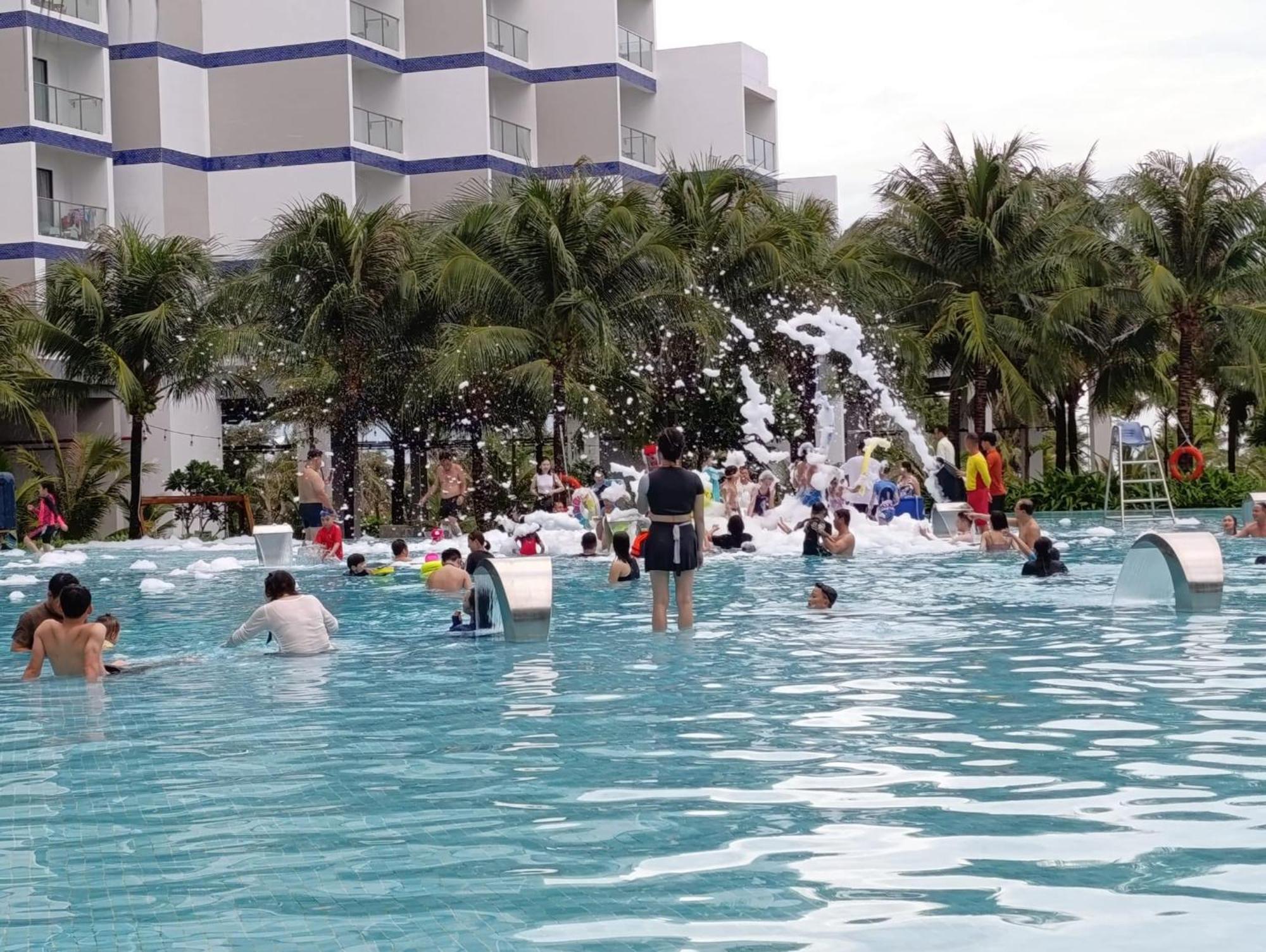 The Area In Apartment Cam Ranh